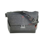 Picture of PeakDesign The Everyday Messenger - 15L (Charcoal)