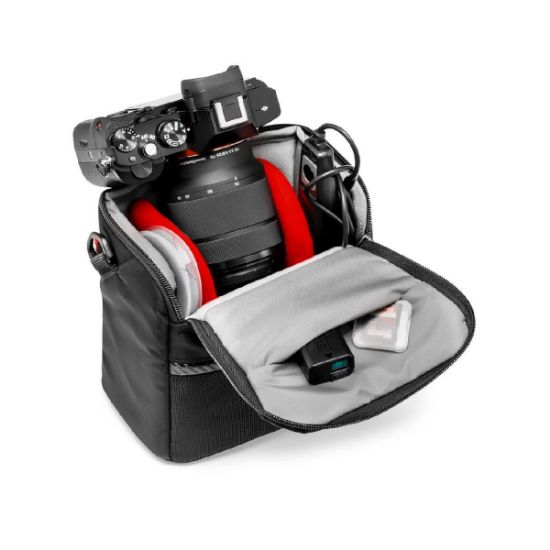 Picture of Manfrotto Active Shoulder Bag 3 (Black)