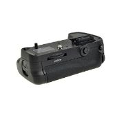 Picture of Digitek D 7100 Battery Grip (Black)